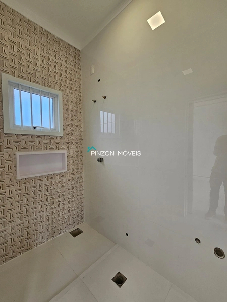 CASA COM 03 DORMITÓRIOS E PISCINA NO BALNEÁRIO VISTA ALEGRE: 20ª foto da galeria de imagens do imóvel