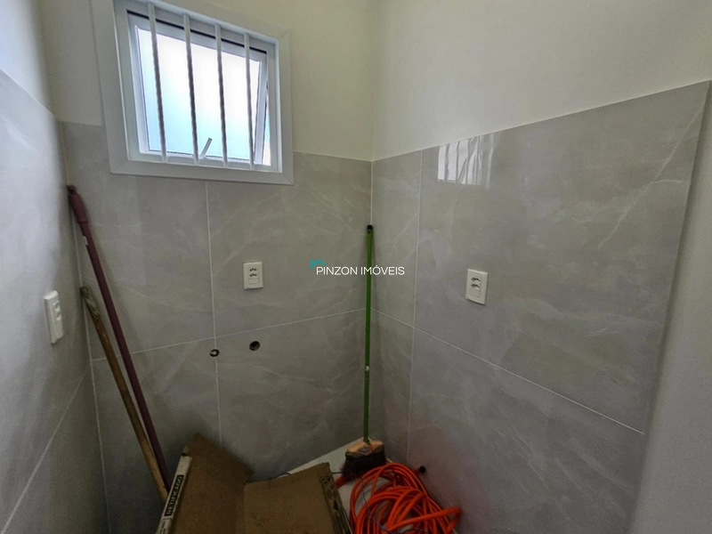 CASA COM 03 DORMITÓRIOS E PISCINA NO BALNEÁRIO VISTA ALEGRE: 24ª foto da galeria de imagens do imóvel