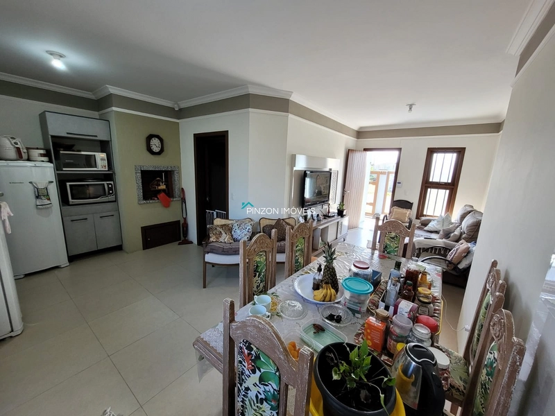 CASA MOBILIADA PRÓXIMA AO CENTRO DE ARROIO DO SAL: 10ª foto da galeria de imagens do imóvel