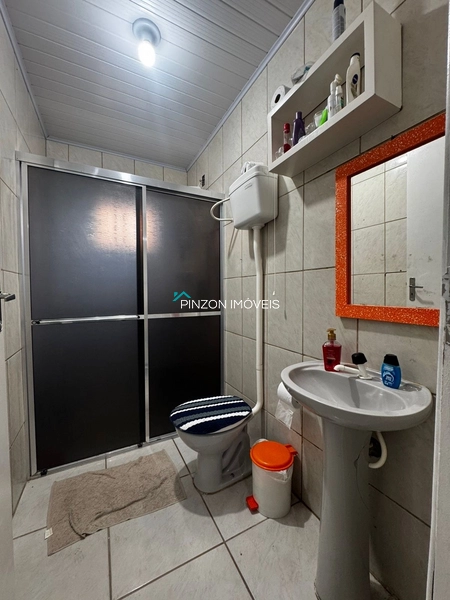 CASA À VENDA: 8ª foto da galeria de imagens do imóvel