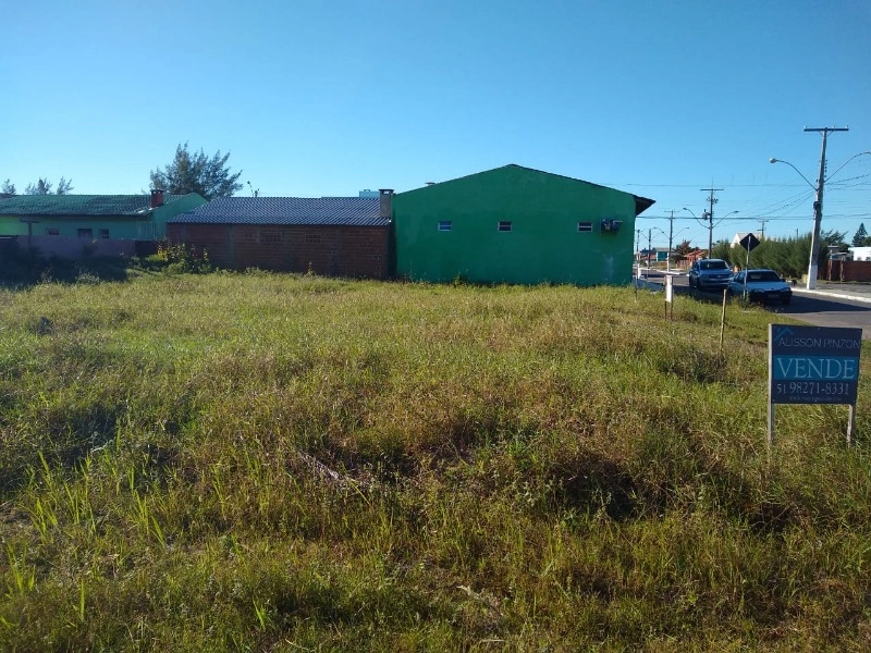 Terreno no centro de Atlântida Sul.: 2ª foto da galeria de imagens do imóvel