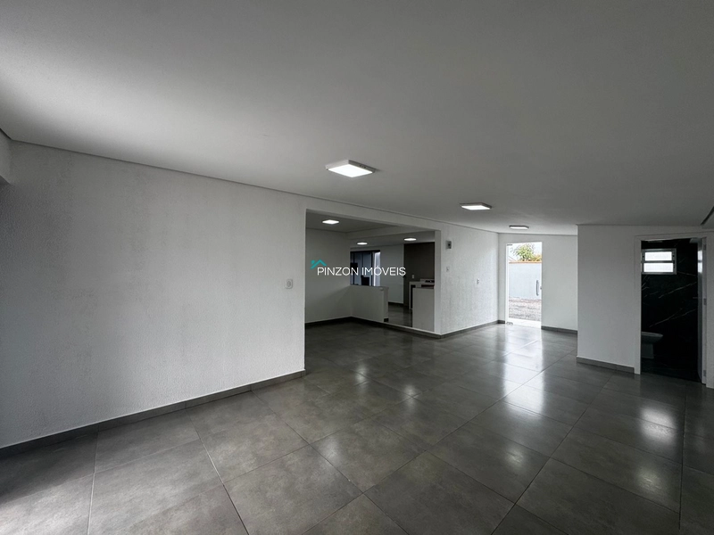 CASA À VENDA: 6ª foto da galeria de imagens do imóvel