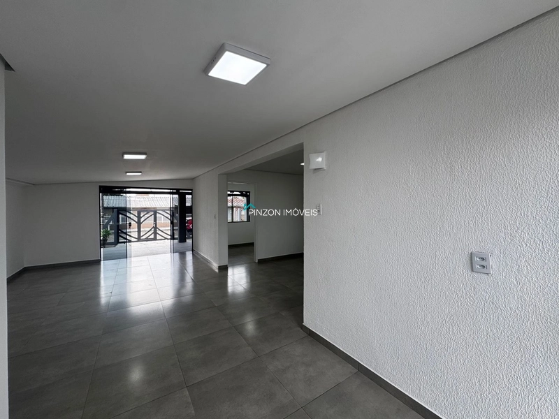 CASA À VENDA: 5ª foto da galeria de imagens do imóvel