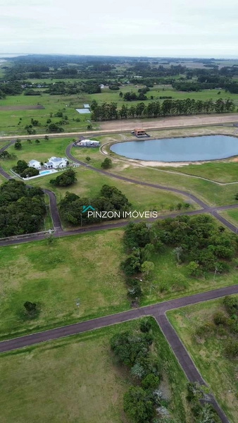 CONDOMÍNIO PARQUE DAS FIGUEIRAS: 7ª foto da galeria de imagens do imóvel