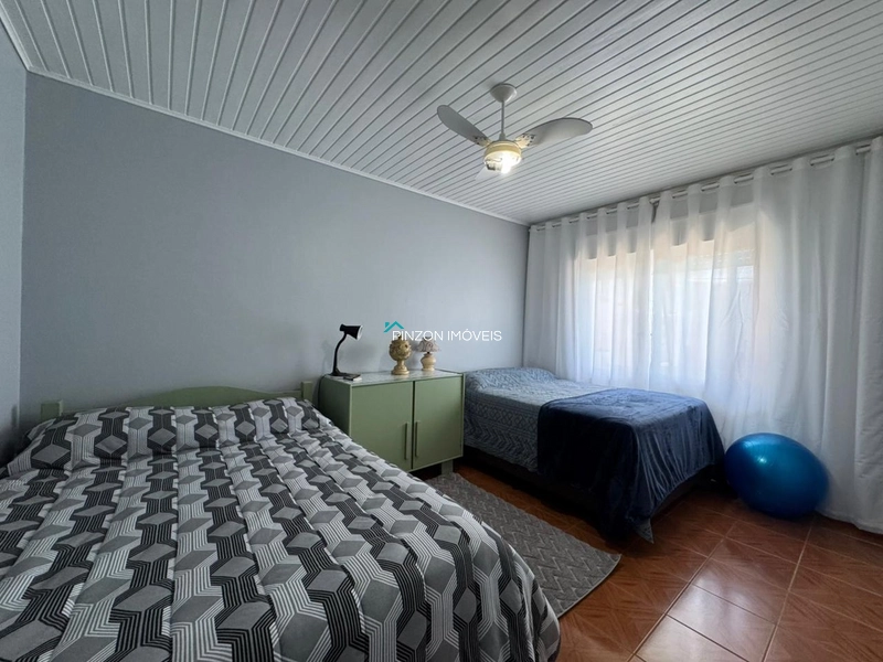 CASA COM PISCINA À 300M DA PRAIA: 11ª foto da galeria de imagens do imóvel