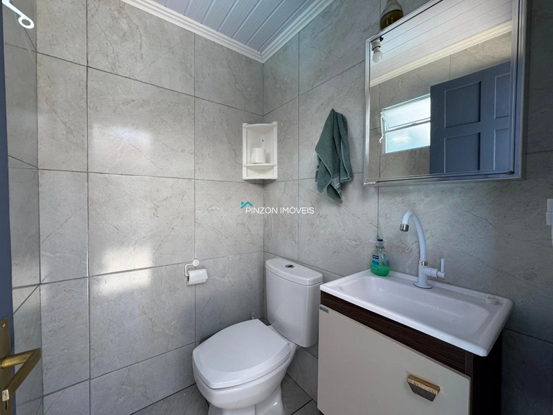 CASA COM PISCINA À 300M DA PRAIA: 27ª foto da galeria de imagens do imóvel