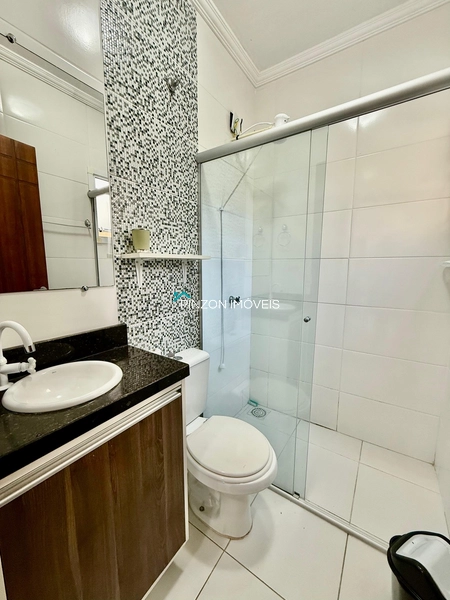 CASA A 450 METROS DA PRAIA EM MARIÁPOLIS: 6ª foto da galeria de imagens do imóvel