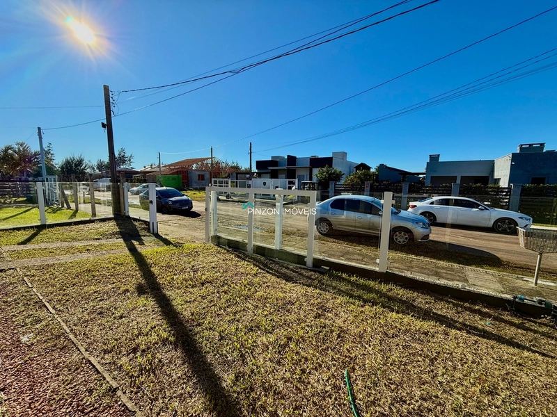 CASA A 450 METROS DA PRAIA EM MARIÁPOLIS: 4ª foto da galeria de imagens do imóvel