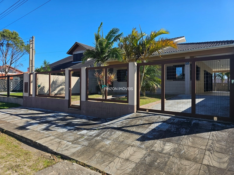 CASA MOBILIADA COM SUÍTE NA PRAIA PARAÍSO - TORRES!: 31ª foto da galeria de imagens do imóvel