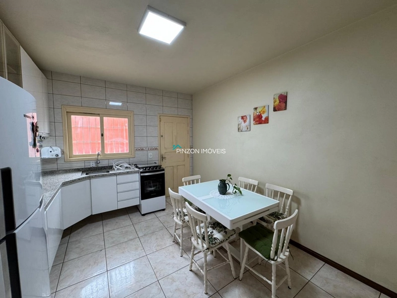 CASA À VENDA EM ATLÂNTIDA SUL: 10ª foto da galeria de imagens do imóvel