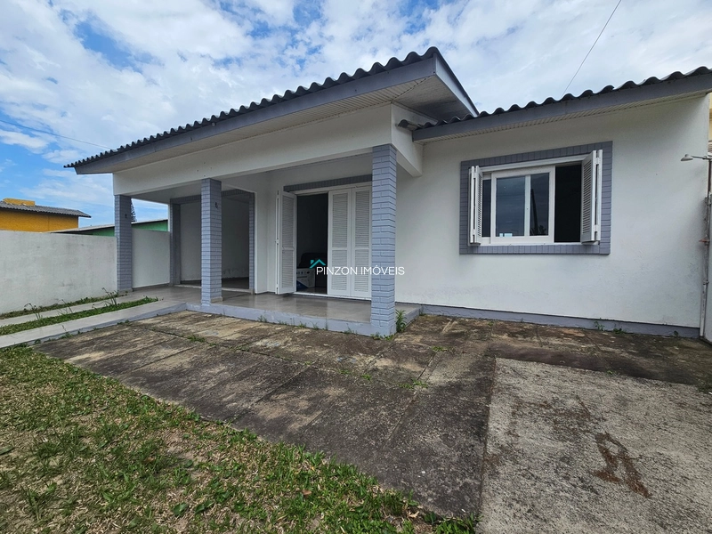 CASA COM 2 SUÍTES A 100 METROS DO MAR EM ARROIO DO SAL!: 1ª foto da galeria de imagens do imóvel