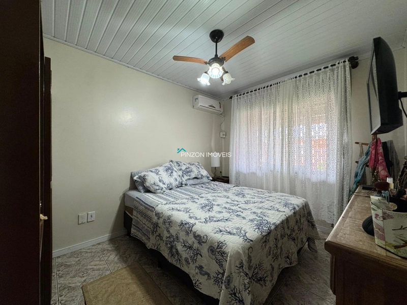 CASA COM PISCINA A 300 METROS DA PRAIA: 22ª foto da galeria de imagens do imóvel