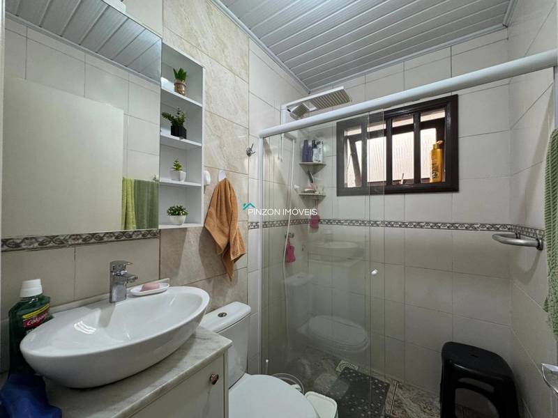 CASA COM PISCINA A 300 METROS DA PRAIA: 18ª foto da galeria de imagens do imóvel