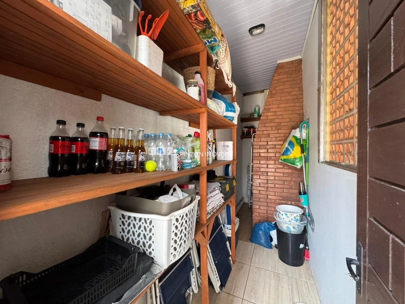 CASA COM PISCINA A 300 METROS DA PRAIA: 23ª foto da galeria de imagens do imóvel