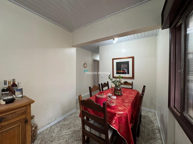 CASA COM PISCINA A 300 METROS DA PRAIA: 17ª foto da galeria de imagens do imóvel