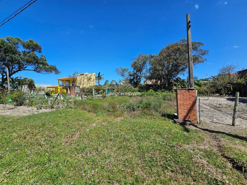 TERRENO A 250 METROS DO MAR EM ARROIO DO SAL!