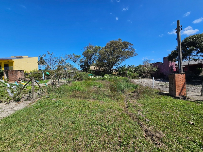 TERRENO A 250 METROS DO MAR EM ARROIO DO SAL!: 4ª foto da galeria de imagens do imóvel