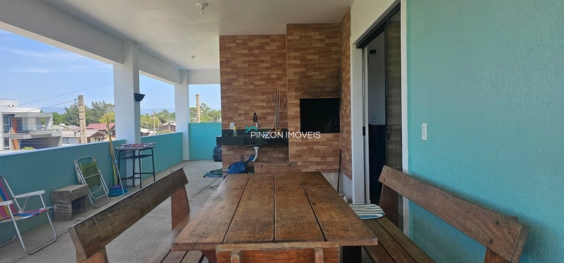 SOBRADO COM 03 SUÍTES A APENAS 400 METROS DO MAR EM ARROIO DO SAL!: 6ª foto da galeria de imagens do imóvel