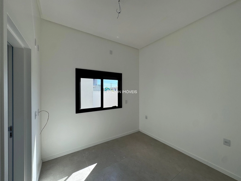 SOBRADO DE LUXO A APENAS 150 METROS DO MAR EM ARROIO DO SAL!: 17ª foto da galeria de imagens do imóvel