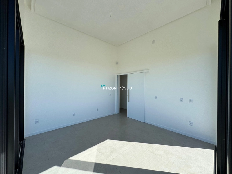 SOBRADO DE LUXO A APENAS 150 METROS DO MAR EM ARROIO DO SAL!: 30ª foto da galeria de imagens do imóvel