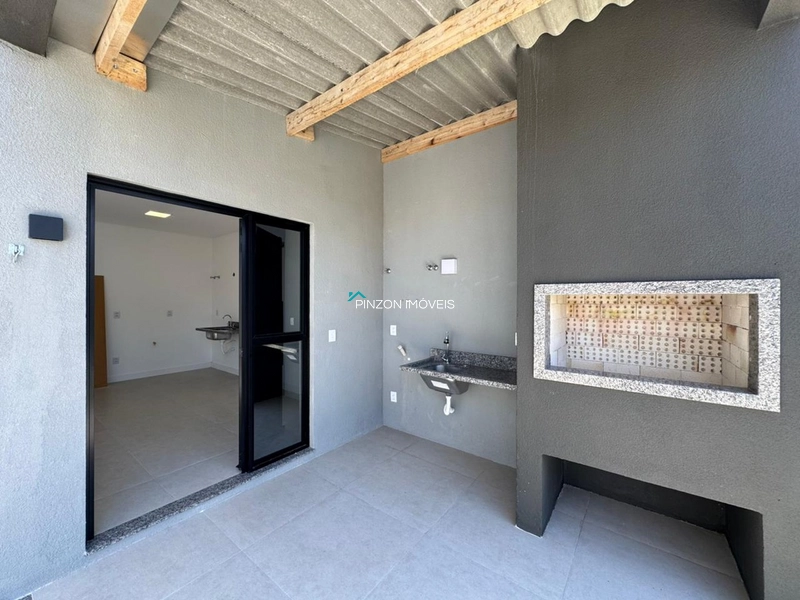 Casa a 250 metros da praia: 15ª foto da galeria de imagens do imóvel