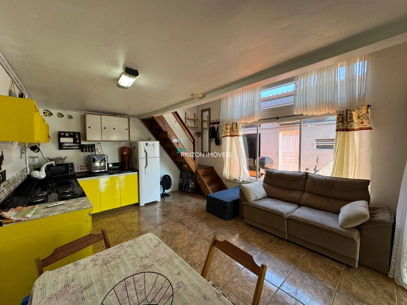 PROPRIEDADE NA AVENIDA PARAGUASSÚ: 5ª foto da galeria de imagens do imóvel