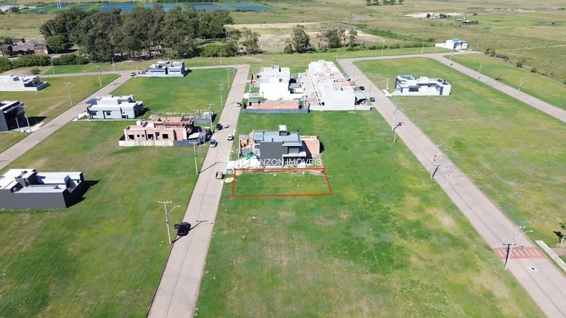 TERRENO NO LOTEAMENTO SANTORINI - BAIRRO PLANEJADO: 3ª foto da galeria de imagens do imóvel