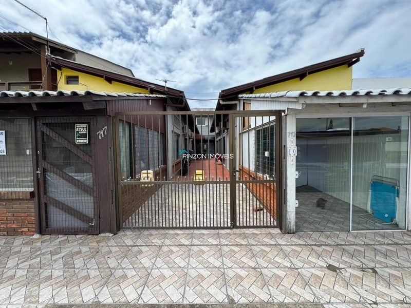 Propriedade no centro de Atlântida Sul: 2ª foto da galeria de imagens do imóvel