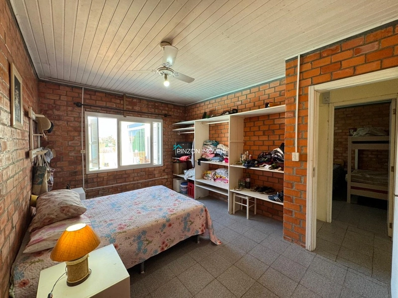 CASA COM PISCINA.: 22ª foto da galeria de imagens do imóvel