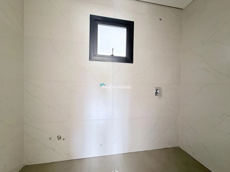 CASA COM PISCINA À 300 METROS DA PRAIA: 16ª foto da galeria de imagens do imóvel