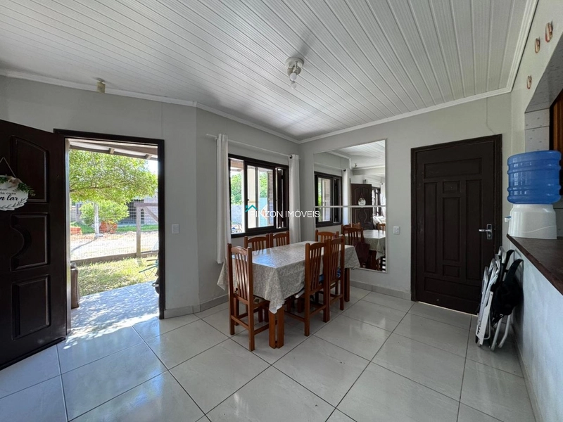 CASA A 250M DA PRAIA EM ATLÂNTIDA SUL: 9ª foto da galeria de imagens do imóvel