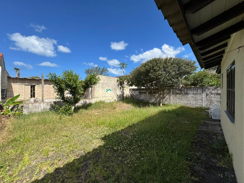 CASA A 250M DA PRAIA EM ATLÂNTIDA SUL: 5ª foto da galeria de imagens do imóvel