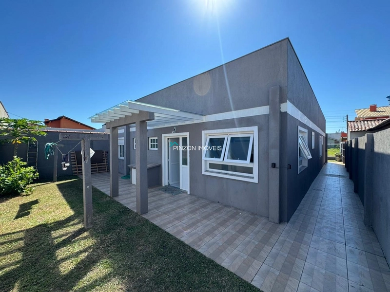 CASA A UMA QUADRA DA PRAIA: 23ª foto da galeria de imagens do imóvel