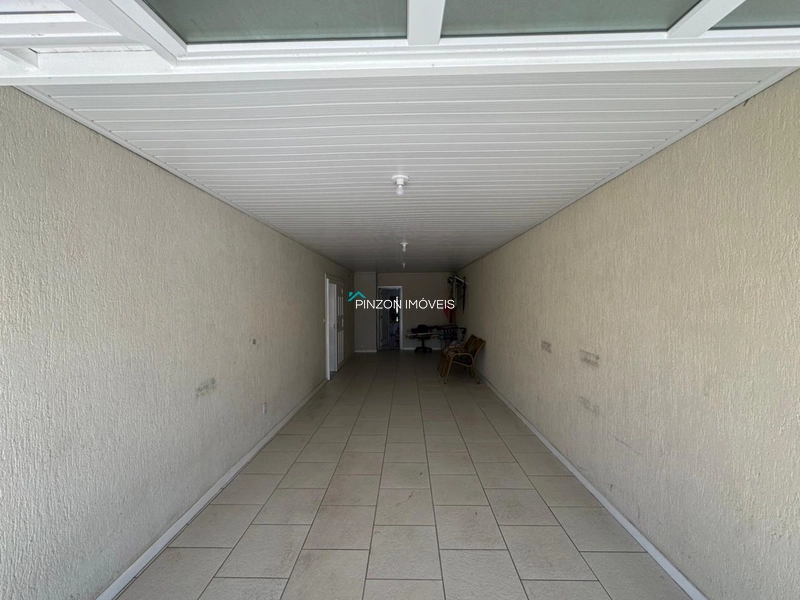 CASA A UMA QUADRA DA PRAIA: 22ª foto da galeria de imagens do imóvel