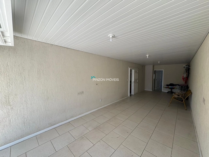 CASA A UMA QUADRA DA PRAIA: 21ª foto da galeria de imagens do imóvel