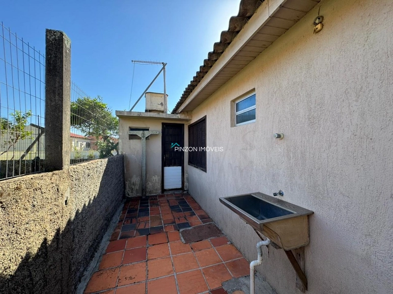 CASA A 300 METROS DA PRAIA EM ATLÂNTIDA SUL: 18ª foto da galeria de imagens do imóvel
