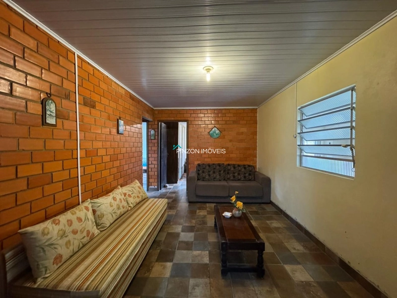 CASA A 300 METROS DA PRAIA EM ATLÂNTIDA SUL: 3ª foto da galeria de imagens do imóvel