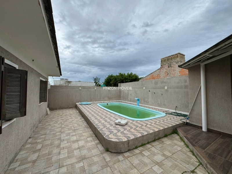 CASA A 200 METROS DO MAR: 20ª foto da galeria de imagens do imóvel