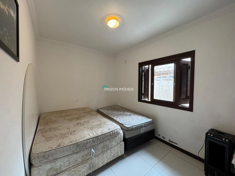 CASA A 200 METROS DO MAR: 11ª foto da galeria de imagens do imóvel