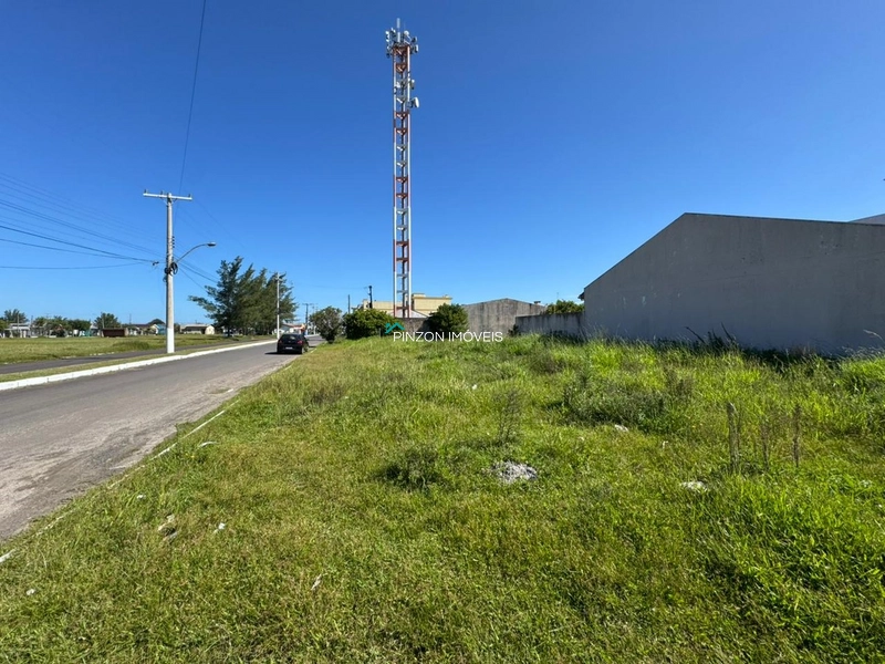 Terreno á venda em Osório - Atlântida Sul: 1ª foto da galeria de imagens do imóvel