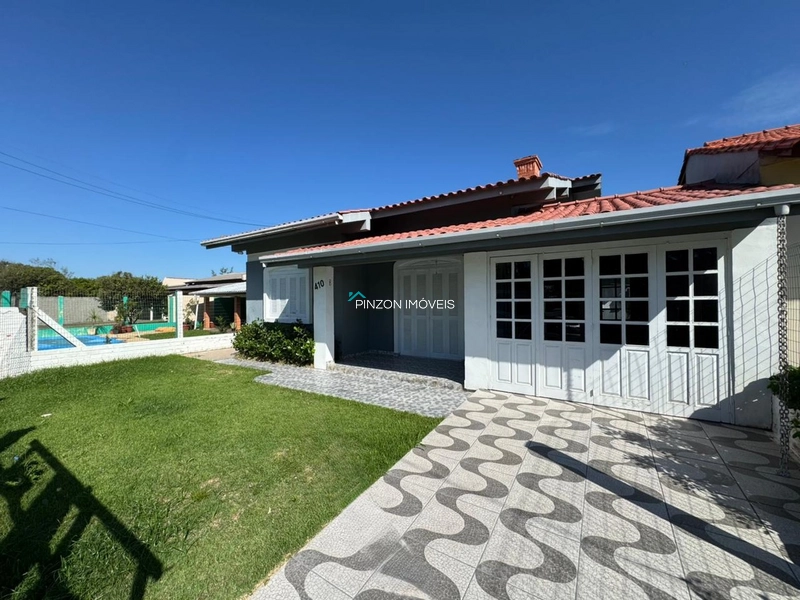 CASA A 250 METROS DA PRAIA EM MARIÁPOLIS: 3ª foto da galeria de imagens do imóvel