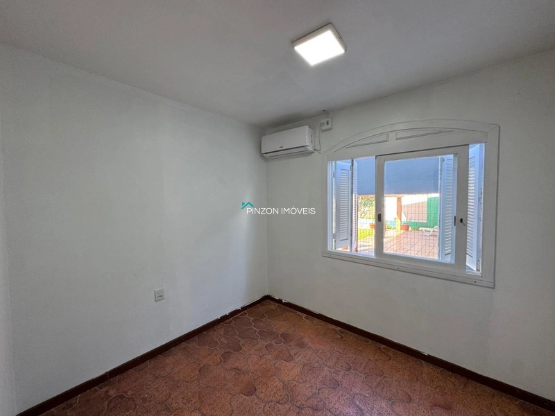 CASA A 250 METROS DA PRAIA EM MARIÁPOLIS: 13ª foto da galeria de imagens do imóvel