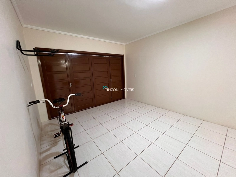 SOBRADO MOBILIADO À VENDA EM ARROIO DO SAL: 11ª foto da galeria de imagens do imóvel