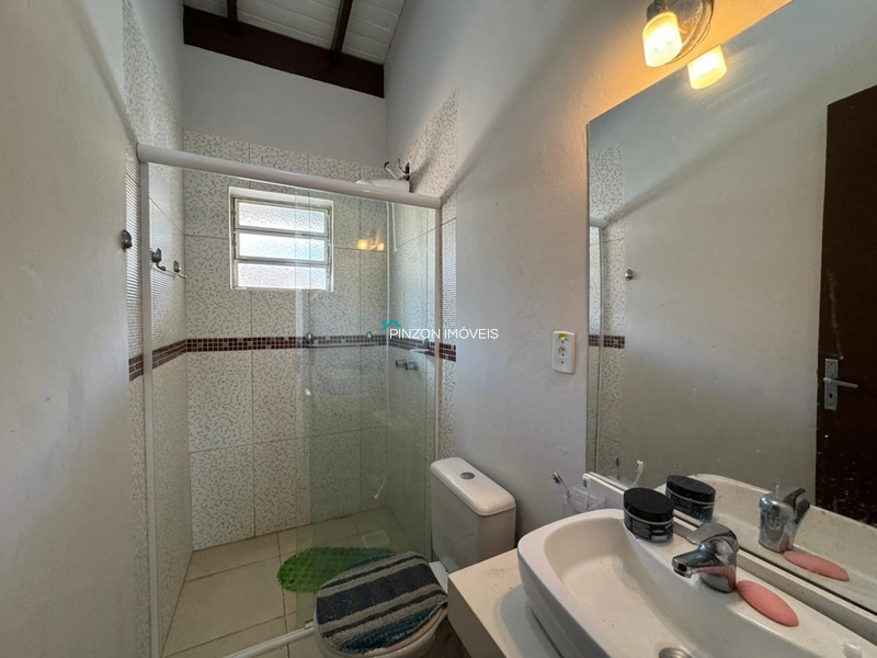 CASA COM PISCINA A 250M DA PRAIA: 14ª foto da galeria de imagens do imóvel