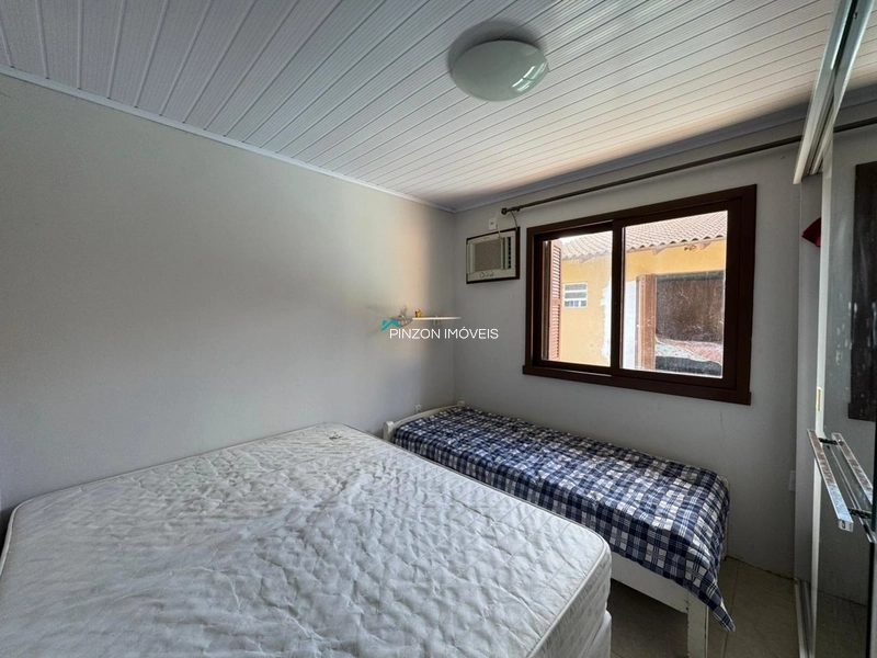 CASA COM PISCINA A 250M DA PRAIA: 19ª foto da galeria de imagens do imóvel