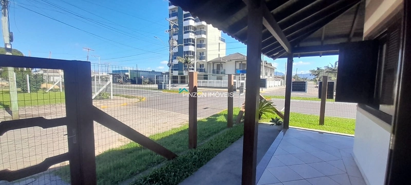 CASA NOVA, MOBILIADA E EM TERRENO DUPLO: 47ª foto da galeria de imagens do imóvel