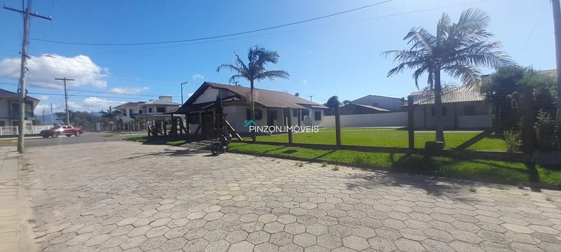 CASA NOVA, MOBILIADA E EM TERRENO DUPLO: 37ª foto da galeria de imagens do imóvel