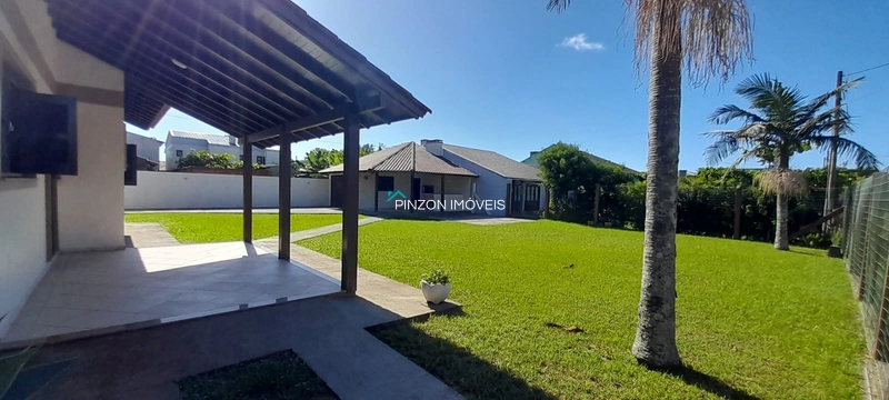 CASA NOVA, MOBILIADA E EM TERRENO DUPLO: 7ª foto da galeria de imagens do imóvel