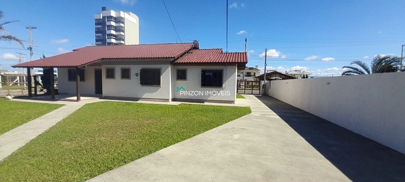 CASA NOVA, MOBILIADA E EM TERRENO DUPLO: 14ª foto da galeria de imagens do imóvel