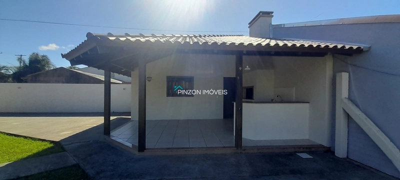 CASA NOVA, MOBILIADA E EM TERRENO DUPLO: 11ª foto da galeria de imagens do imóvel